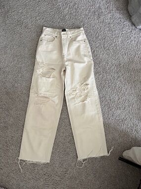 BDG High-Rise Distressed Straight Jeans - Cream